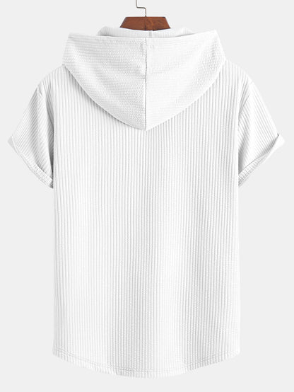 تي شيرت بغطاء رأس وتصميم منحني