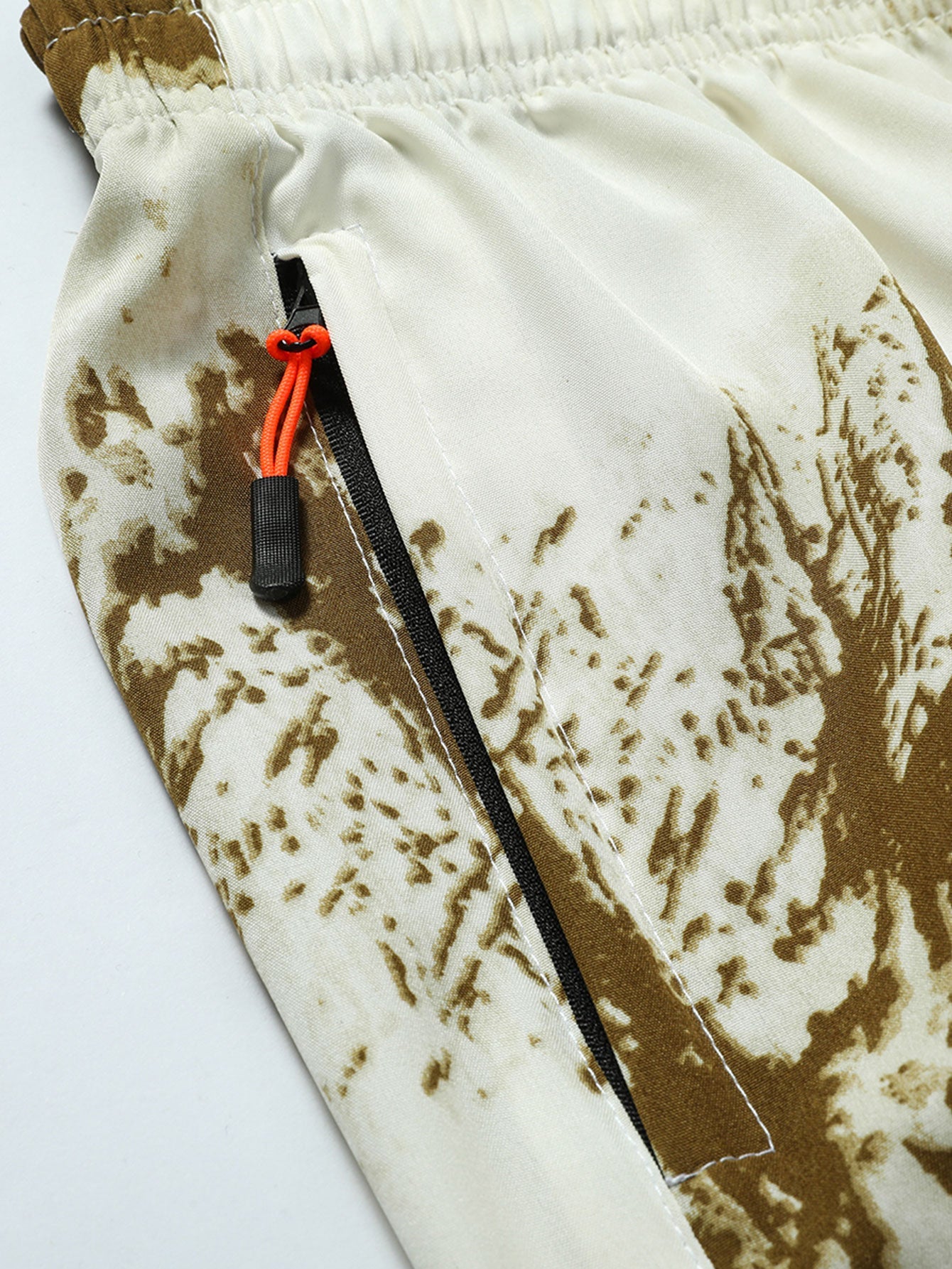 Ink Print Zipper Pocket Shorts