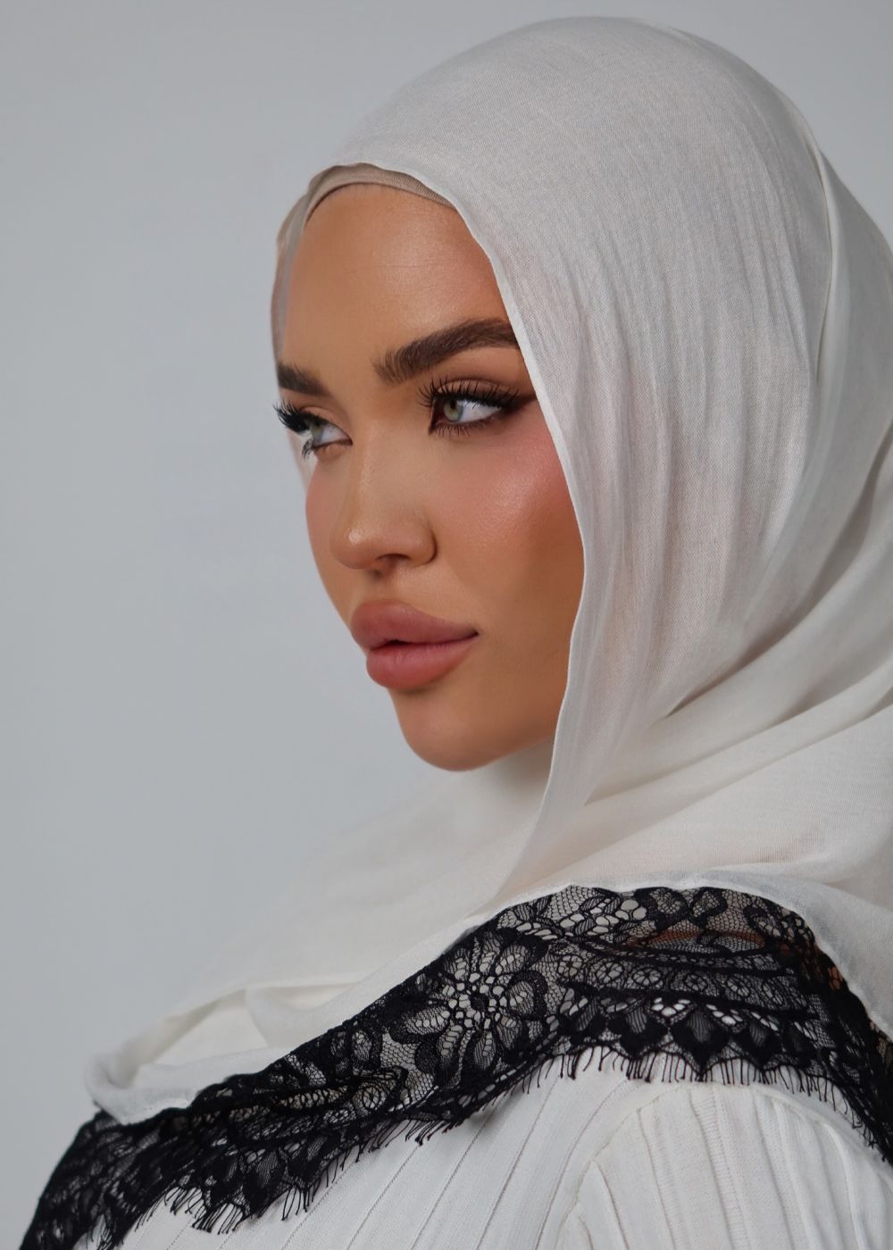دانتيل ضوء القمر