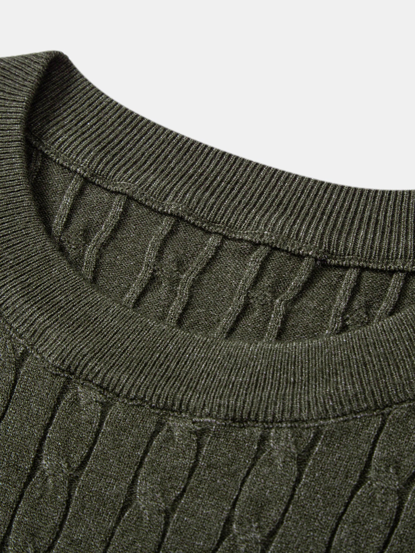 Twisted Jacquard Crew Collar Knit T-Shirt