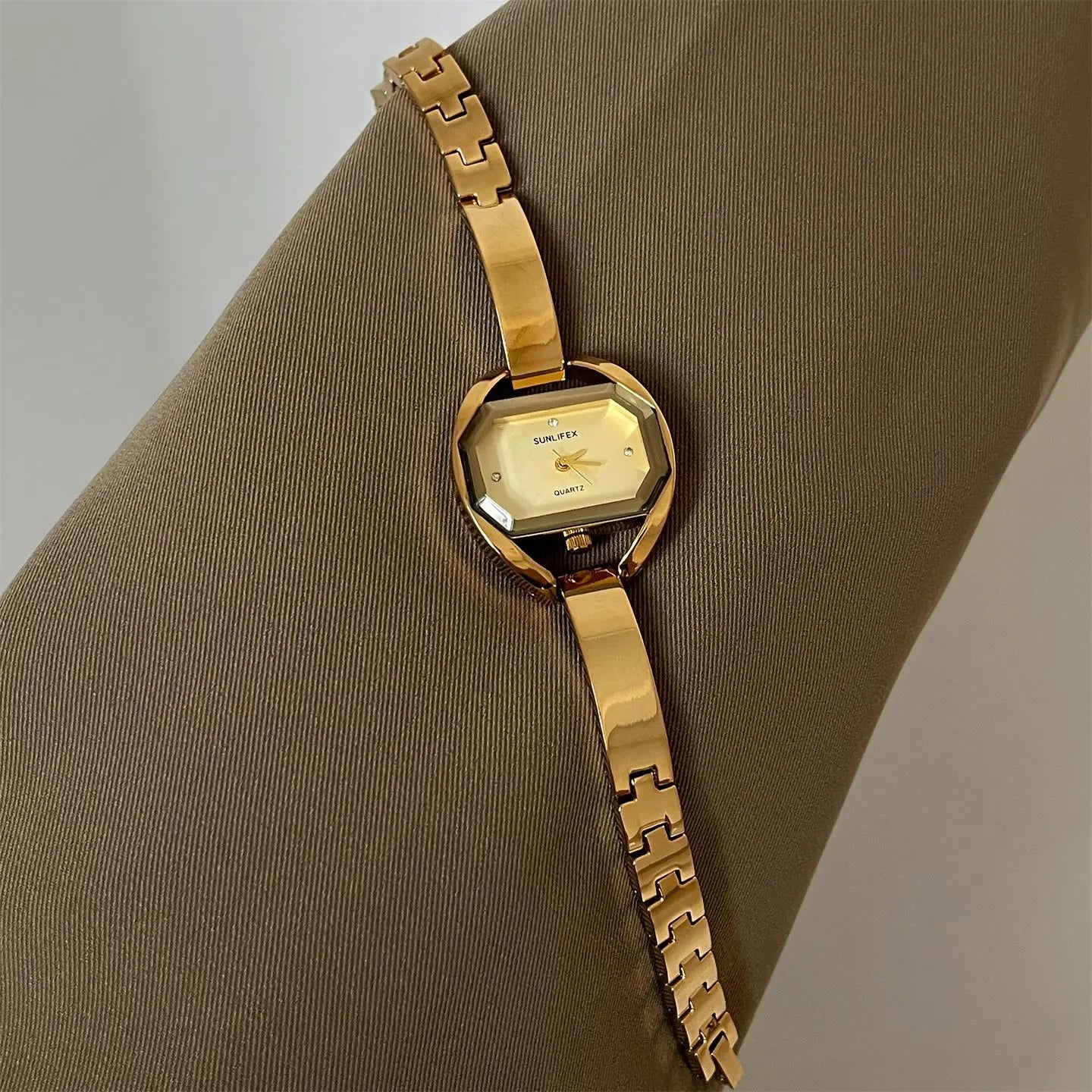 RAINAM™ Aurelia Bracelet Watch