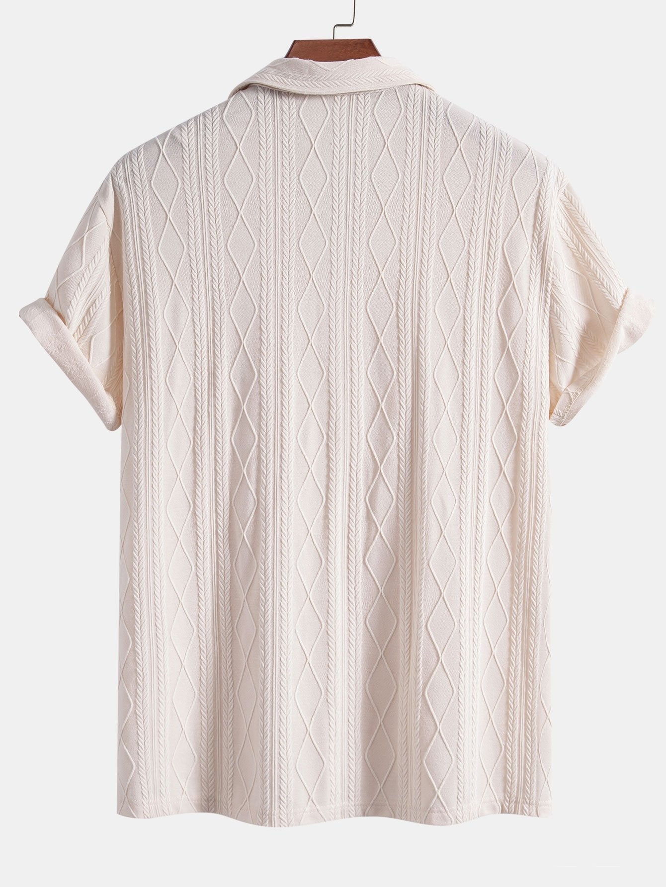 قميص جاكار مزخرف بتصميم هندسي من كوبا